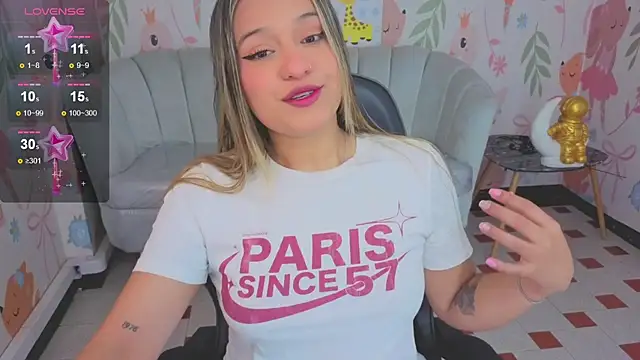 Paris09 v  online show from May 2, 3:32 am