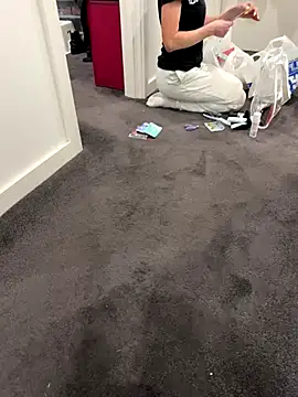 Snapshot of Reacher110565 chatting on October 3, 9:58 am Reacher110565 online show from October 3, 9:58 am