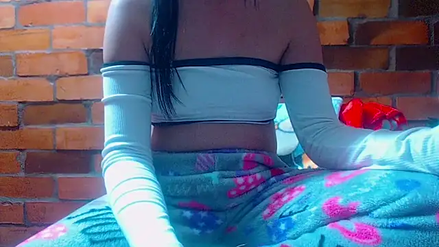 Snapshot of sabrina_v_ chatting on September 12, 2:23 am sabrina v online show from September 12, 2:23 am
