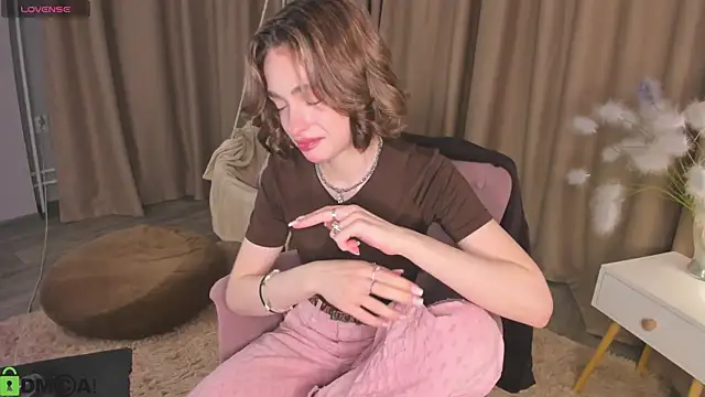 Naomi   Rias online show from November 7, 12:49 am