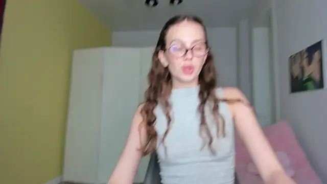 roxxxy 10 online show from November 13, 3:05 am