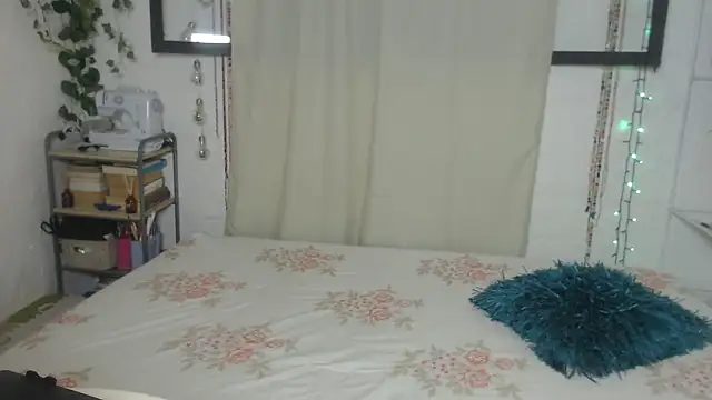 porndollbaby online show from June 11, 11:23 pm