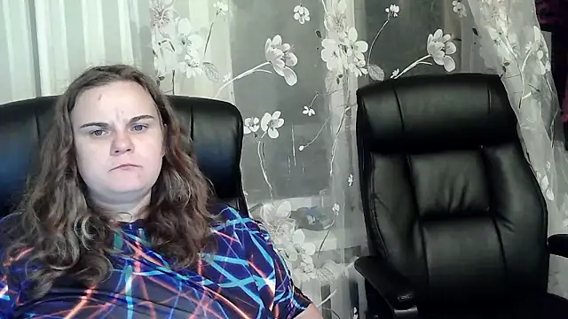 Snapshot of HollyXEva chatting on September 22, 11:47 pm HollyXEva online show from September 22, 11:47 pm