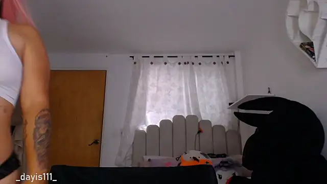 dayis sweet online show from May 28, 2:59 pm