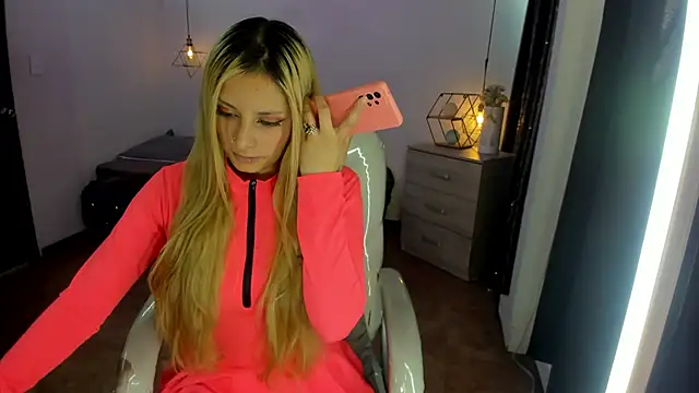 Snapshot of Jennaa_Cooper chatting on September 30, 8:13 pm Jennaa Cooper online show from September 30, 8:13 pm