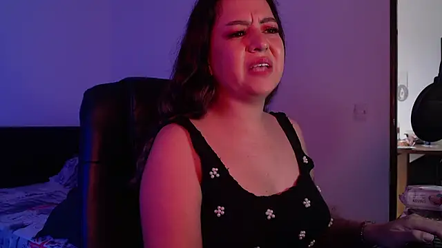 Snapshot of Abbyjoness21 chatting on September 11, 1:55 pm Abbyjoness21 online show from September 11, 1:55 pm