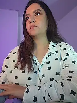Snapshot of Abbyjoness21 chatting on September 25, 8:28 pm Abbyjoness21 online show from September 25, 8:28 pm