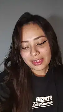 Damii 001 online show from May 27, 1:57 am
