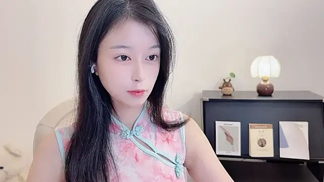 Onechestnut online show from October 16, 6:16 am