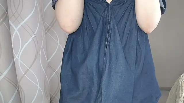 miss  Sophie online show from June 3, 9:10 am