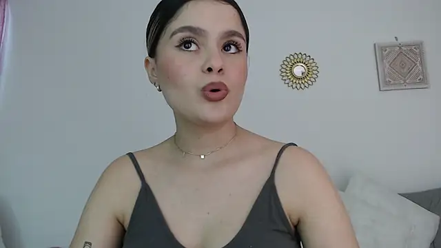 Snapshot of Samanta_Monroe chatting on October 1, 9:09 pm Samanta Monroe online show from October 1, 9:09 pm