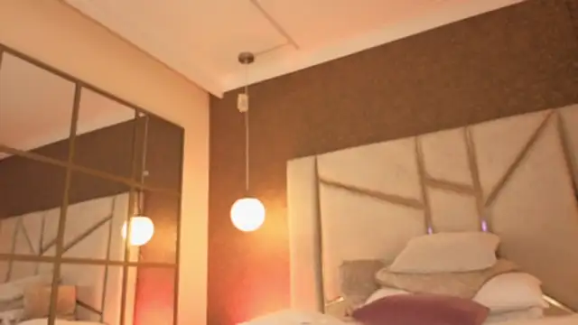 Snapshot of Miiss_Bubble chatting on September 27, 12:29 am Miiss Bubble online show from September 27, 12:29 am