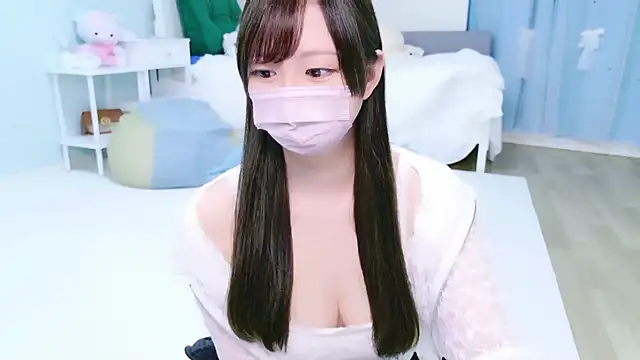 Snapshot of kiyoka_love chatting on October 13, 4:31 pm kiyoka love online show from October 13, 4:31 pm