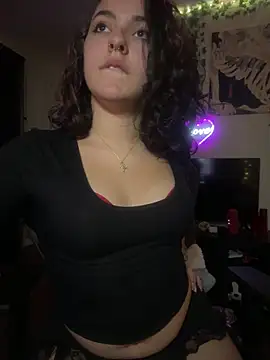babykalirose online show from June 4, 1:22 am