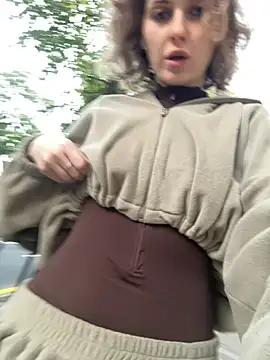 KellyKeler online show from September 26, 2:47 pm