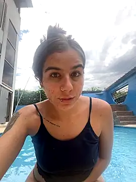 AllieYourGirl online show from September 12, 8:05 pm