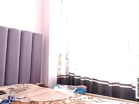 saara johnson496 online show from February 19, 3:33 pm