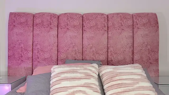 emmacurvy online show from January 10, 3:22 am