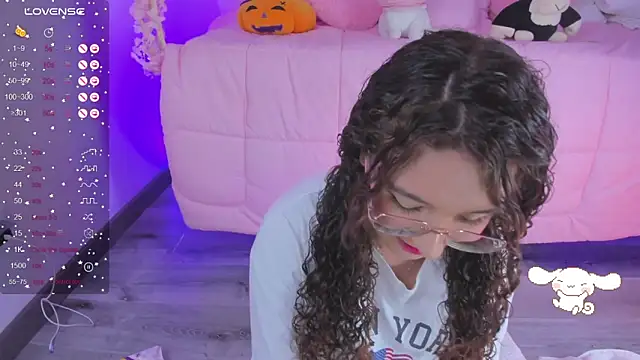 hannacutegod online show from September 22, 5:28 am