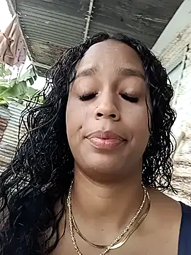 Snapshot of Fernanda30 chatting on September 20, 5:44 pm Fernanda30 online show from September 20, 5:44 pm