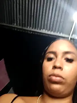 Snapshot of Fernanda30 chatting on September 24, 4:55 am Fernanda30 online show from September 24, 4:55 am