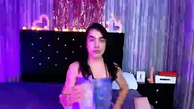 Alicee Moonn online show from February 11, 9:38 pm