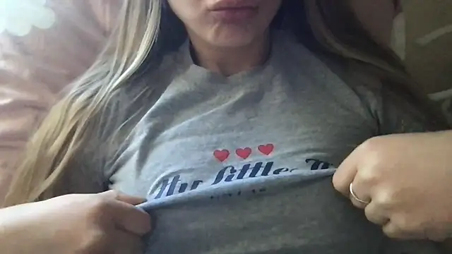 rose puzzy69 online show from March 21, 8:47 pm