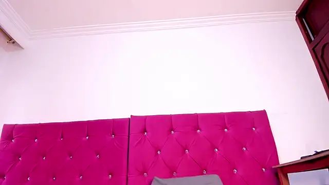 Snapshot of cattaleya_villalobos chatting on October 15, 2:41 pm cattaleya villalobos online show from October 15, 2:41 pm