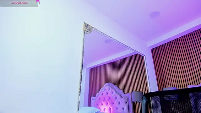 SelenaStonne online show from November 11, 7:55 pm