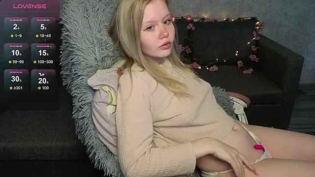 Wendy 228 online show from May 22, 1:14 am