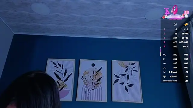 Snapshot of SarahMiler_ chatting on October 15, 11:46 am SarahMiler online show from October 15, 11:46 am