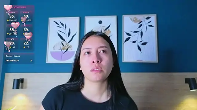 SarahMiler  online show from November 10, 7:53 pm