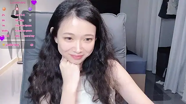 Snapshot of NiNi-baby520 chatting on September 11, 4:40 pm NiNi-baby520 online show from September 11, 4:40 pm