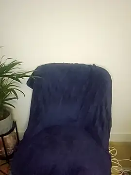 LonelyLucinda online show from November 5, 6:57 pm