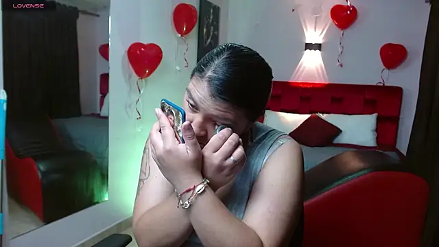 Snapshot of Sahamara_07 chatting on September 16, 8:06 pm Sahamara 07 online show from September 16, 8:06 pm