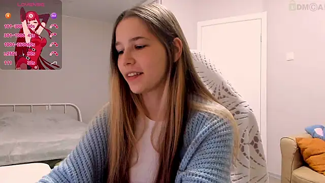 Snapshot of ValerieBubbles chatting on October 12, 5:37 pm ValerieBubbles online show from October 12, 5:37 pm