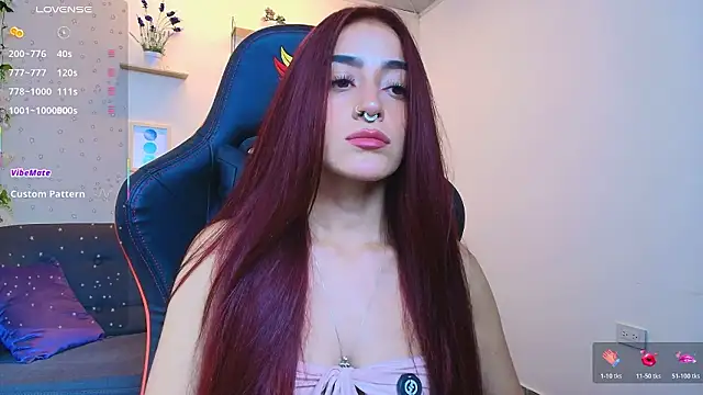 ViolethRosse online show from February 2, 8:30 pm