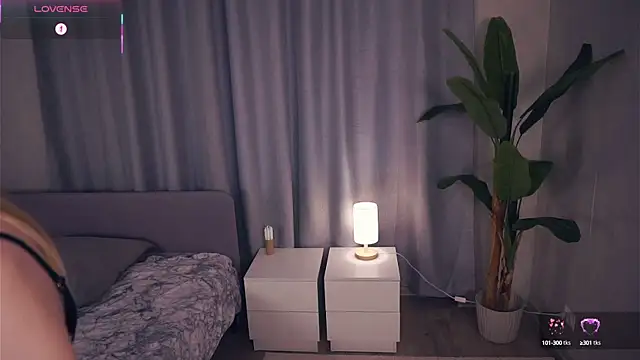 VeronaBench online show from October 15, 7:33 am