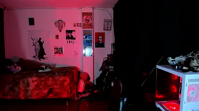 kattusauruss online show from July 24, 5:27 am