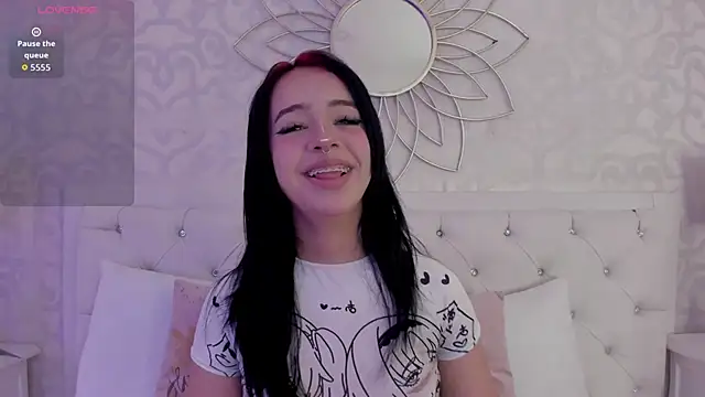 Cassie66  online show from October 29, 3:33 am