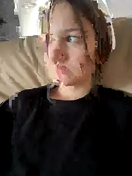 Snapshot of MichelleRoux chatting on September 29, 12:10 pm MichelleRoux online show from September 29, 12:10 pm