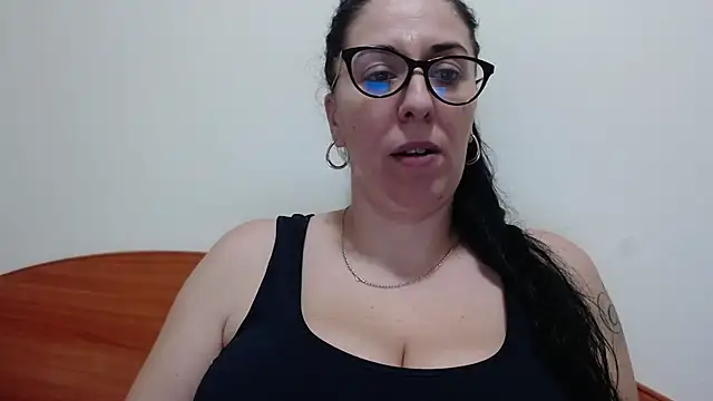 jollene online show from January 7, 3:26 pm