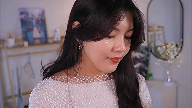 MoiraEger online show from October 26, 5:08 pm