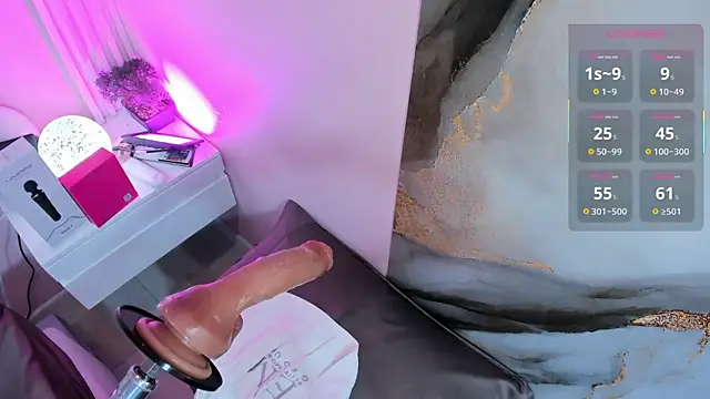 hinata dolly online show from October 25, 11:18 am