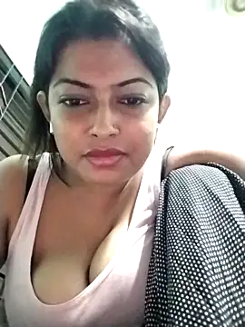 HotNehaChowdhury online show from March 28, 9:57 pm