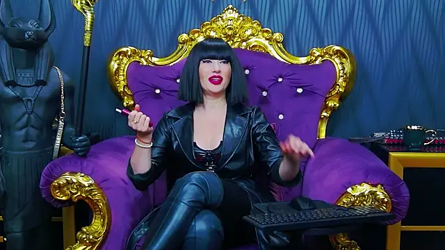 LaraMaeve online show from January 15, 5:57 am