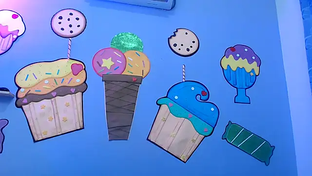 skinnykalitzo18 online show from February 2, 2:05 pm