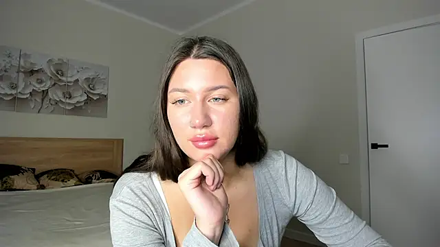 Snapshot of synop_sis chatting on September 12, 10:13 am synop sis online show from September 12, 10:13 am