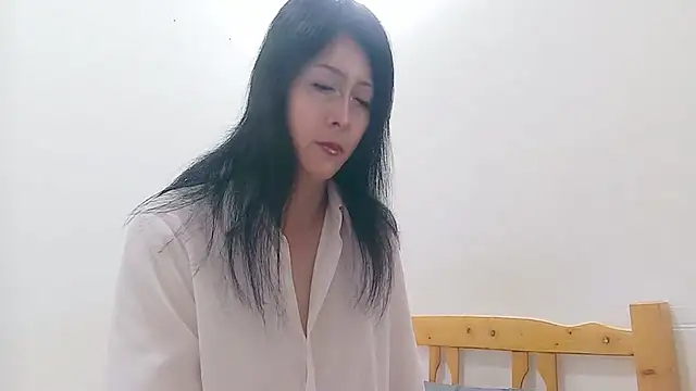 yueeraijj88 online show from October 9, 3:16 pm