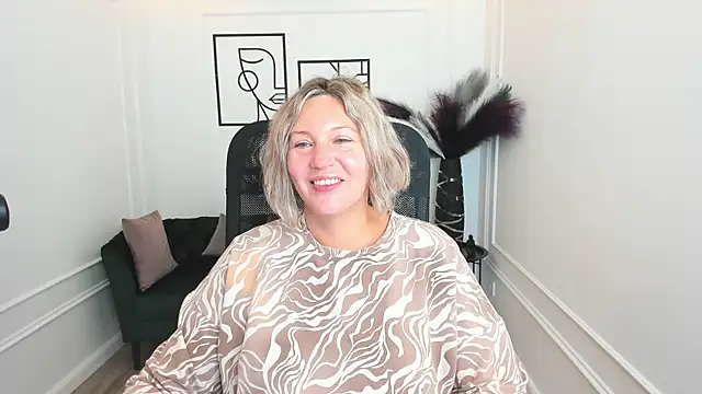 Snapshot of NinaStarle chatting on September 28, 5:14 am NinaStarle online show from September 28, 5:14 am